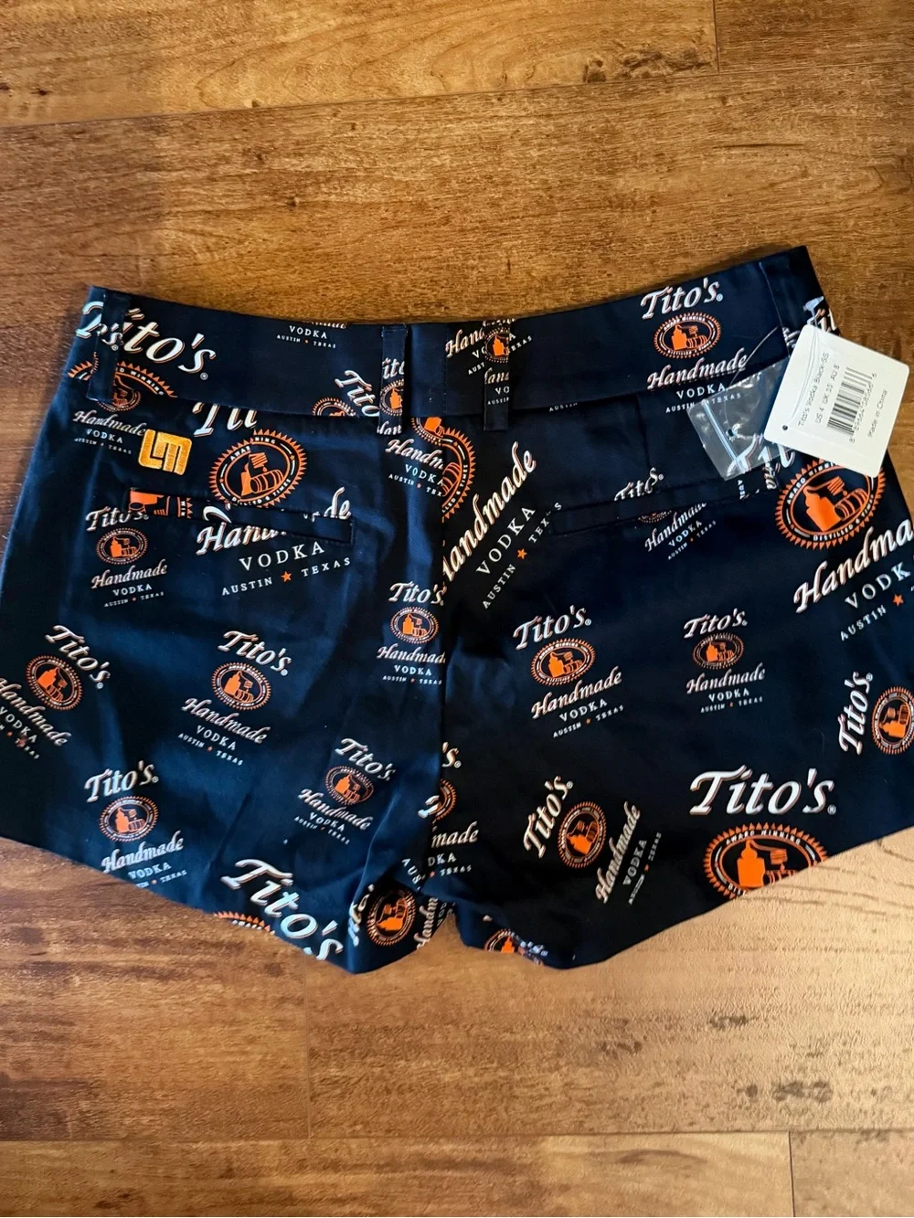 NWT Loudmouth Golf Women's Tito's Handmade Vodka Mini Short Shorts Size 4 Black